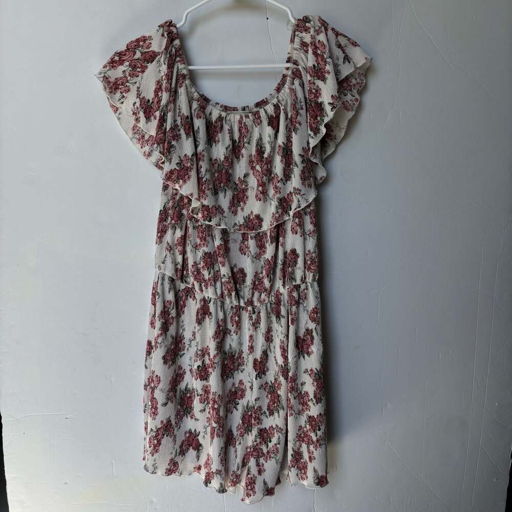No Comment Plus Floral Pleated Off-Shoulder Romper Size 1X